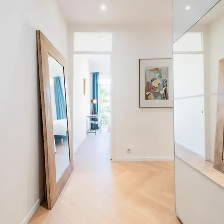 Modern 2-br With Balconies 3 Min From Palais Des Festivals Apartamento Cannes