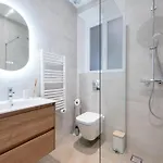 Modern 2-br With Balconies 3 Min From Palais Des Festivals 公寓 *