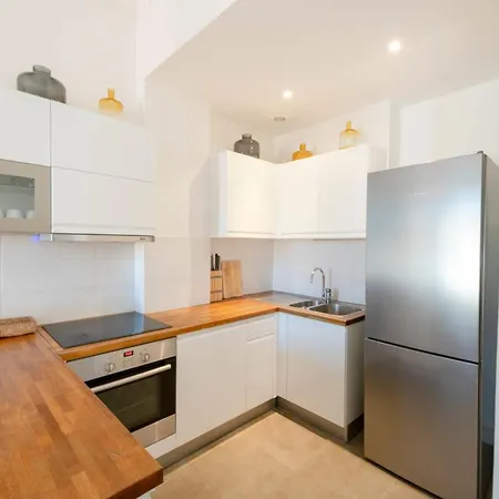 Appartement Modern 2-br With Balconies 3 Min From Palais Des Festivals